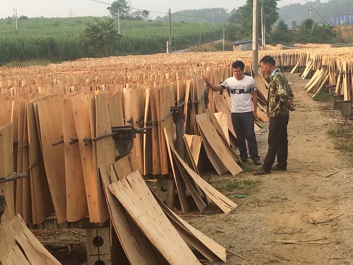 傳統的建筑模板行業